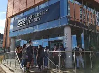 Aquis与德比大学合作利用机器学习监控交易行为