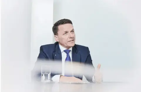 瑞士信贷任命Andreas Gerber为企业银行部新主管