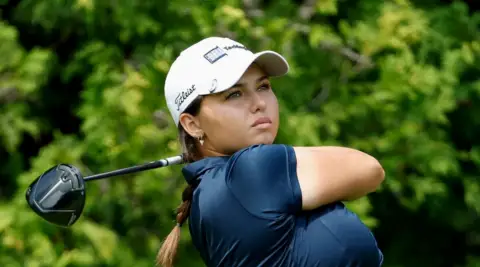 oneZero 发起“驱动创新”品牌活动,赞助 LPGA 新星 Alexa Pano