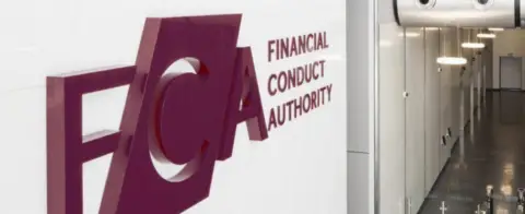 FCA研究揭露英国投资养老金骗局：80万人受损推出公司资质查询工具防诈