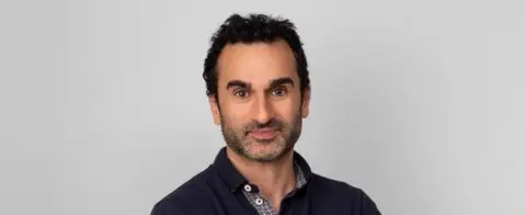 英国最大储蓄平台Flagstone任命Arman Tahmassebi为新任CEO，接替联合创始人Simon Merchant，资产管理规模近190亿英镑同比增长21%