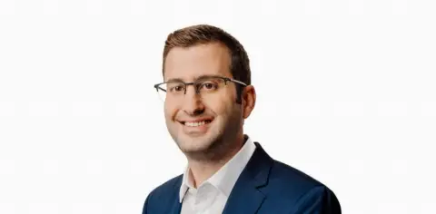 Plus500向CEO David Zruia及高管授予价值2270万美元股份