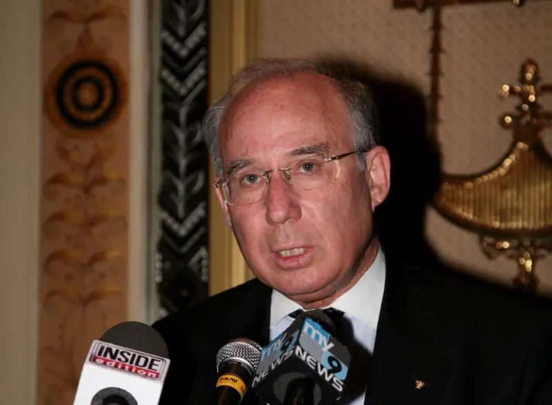 Plus500 提议任命 Jacob A. Frenkel 教授为董事会主席