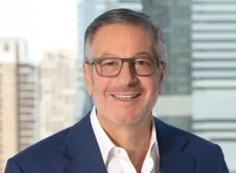 Tradeweb CEO Lee Olesky将于2022年底退休，William Hult接任