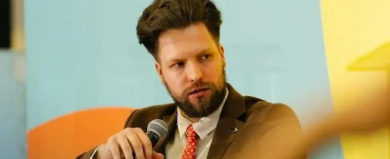 资深高管Anton Sokolov重返Brokeree Solutions！离职仅半年后升任产品负责人，七年营销经验助力产品战略升级，推动经纪科技平台持续创新