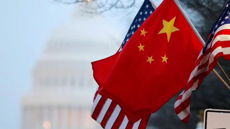 中美关系紧张下的投资指南:贸易战、科技战与脱钩影响