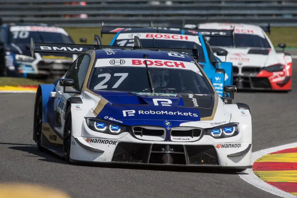 RoboMarkets延长与BMW M Motorsport赞助协议