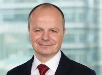 汇丰控股CFO Ewen Stevenson将卸任，Georges Elhedery接棒