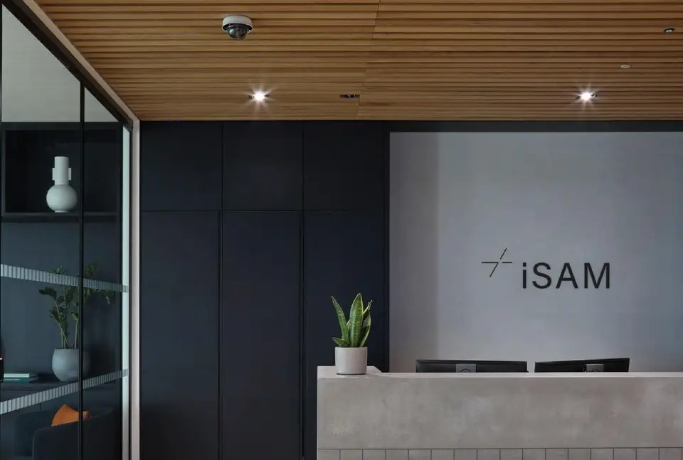 iSAM Securities 推出 Parallax 风险共担模式,助力经纪商实现流量变现