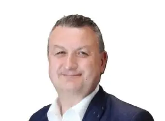 IG Group 首席技术官 David Perry 与英国区 CTO Qaiser Mazhar 双双离职
